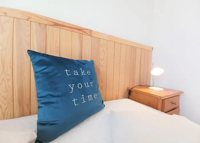 Sea View 3 Castelos Apartament