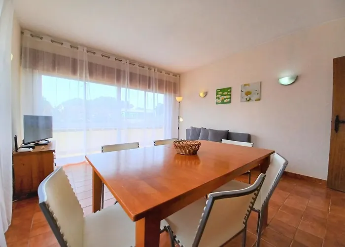 Sea View 3 Castelos Apartament *